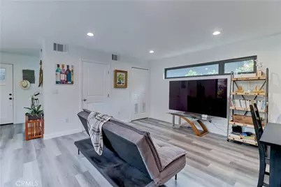 223 N. St. Andrews, Los Angeles, CA 90004 - Photo 55