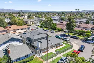 15582 Boleyn Cir, Tustin, CA 92780 - Photo 35