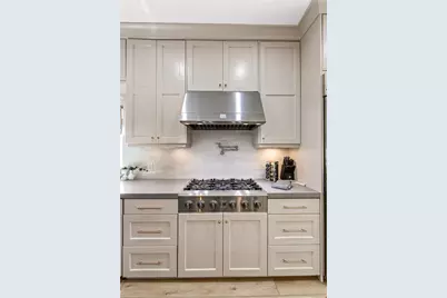 219 2nd Street, Huntington Beach, CA 92648 - Photo 19