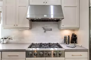 219 2nd St, Huntington Beach, CA 92648 - Photo 19