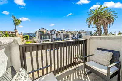 219 2nd Street, Huntington Beach, CA 92648 - Photo 31