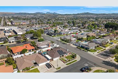 1355 Montevideo, Placentia, CA 92870 - Photo 43