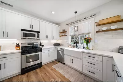 1 Flowerdale, Ladera Ranch, CA 92694 - Photo 5