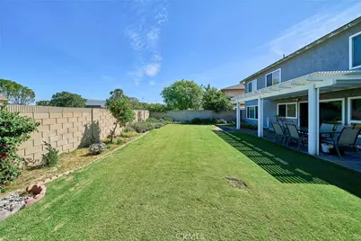 10449 Apache River Avenue, Fountain Valley, CA 92708 - Photo 41