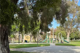 11608 Onyx, Cypress, CA 90630 - Photo 43