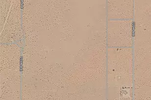 215 Ave L4, Lancaster, CA 93535 - Photo 1