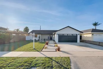 14481 Fairview Lane, Huntington Beach, CA 92647 - Photo 3