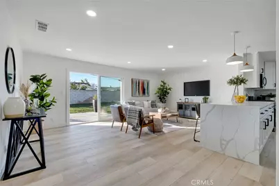 14481 Fairview Lane, Huntington Beach, CA 92647 - Photo 7