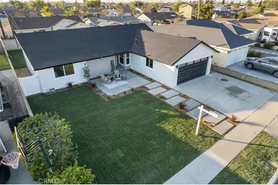 14481 Fairview Lane, Huntington Beach, CA 92647 - Photo 5