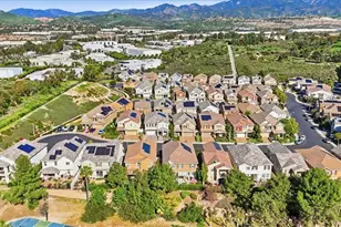 11 Silver Spruce Ct, Lake Forest, CA 92630 - Photo 35