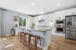 11 Silver Spruce Ct, Lake Forest, CA 92630 - Photo 5