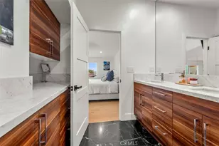 2111 Vista Entrada, Newport Beach, CA 92660 - Photo 15