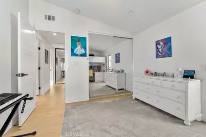 2111 Vista Entrada, Newport Beach, CA 92660 - Photo 19