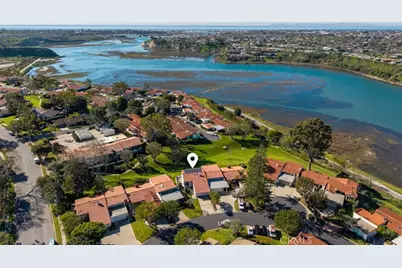 2111 Vista Entrada, Newport Beach, CA 92660 - Photo 27