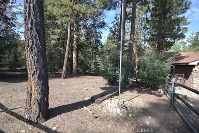 889 McAlister Road, Big Bear Lake, CA 92314 - Photo 31