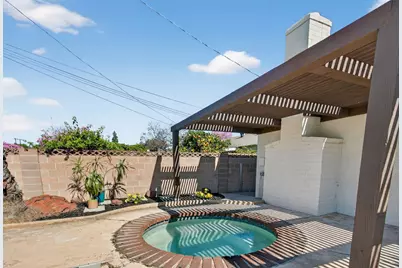 2610 N Deodar, Santa Ana, CA 92705 - Photo 31