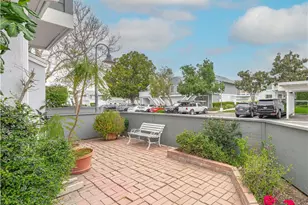 305 Huntington, Irvine, CA 92620 - Photo 31