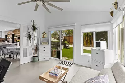 9211 Hyde Park, Huntington Beach, CA 92646 - Photo 15