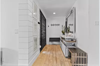 9211 Hyde Park, Huntington Beach, CA 92646 - Photo 5