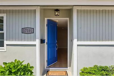 17191 Kampen Lane, Huntington Beach, CA 92647 - Photo 3