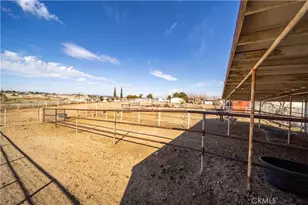 10872 Peach Ave, Hesperia, CA 92345 - Photo 27