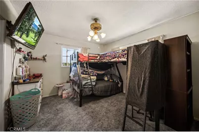 10872 Peach Avenue, Hesperia, CA 92345 - Photo 17