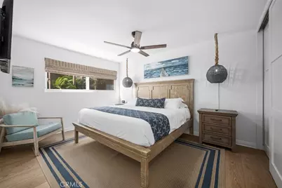 700 E Oceanfront, Newport Beach, CA 92661 - Photo 11