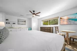 700 E Oceanfront, Newport Beach, CA 92661 - Photo 21