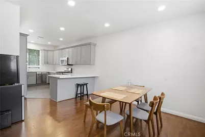 8 Cuzzano Aisle, Irvine, CA 92606 - Photo 15