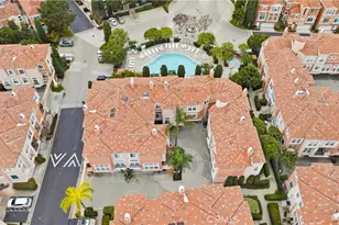 8 Cuzzano Aisle, Irvine, CA 92606 - Photo 21