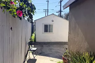 1318 E 100th St, Los Angeles, CA 90002 - Photo 7