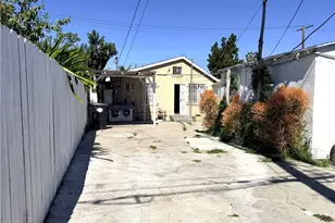 1318 E 100th St, Los Angeles, CA 90002 - Photo 15