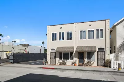 2006 Court Avenue, Newport Beach, CA 92663 - Photo 37