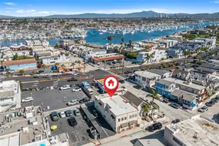 2006 Court Ave, Newport Beach, CA 92663 - Photo 3