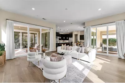 114 Crossover, Irvine, CA 92618 - Photo 13