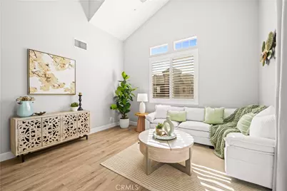 14 Garrison Loop, Ladera Ranch, CA 92694 - Photo 3