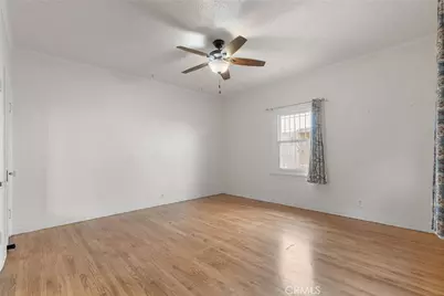 2640 S Bronson, Los Angeles, CA 90018 - Photo 19