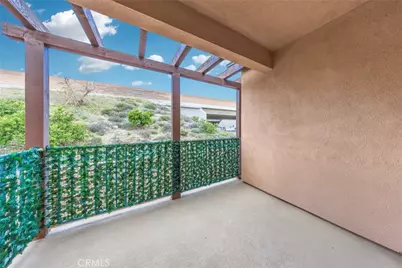 15280 Horizon St #6, Fontana, CA 92336 - Photo 9