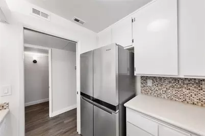 1089 W Pine #E, Upland, CA 91786 - Photo 17