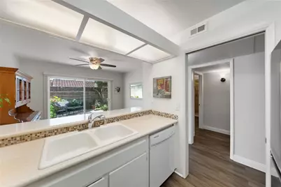 1089 W Pine #E, Upland, CA 91786 - Photo 9