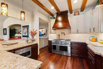 158 Santa Ana Avenue, Long Beach, CA 90803 - Photo 13