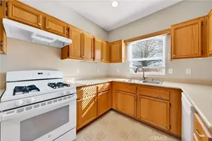 43865 Gingham, Lancaster, CA 93535 - Photo 9