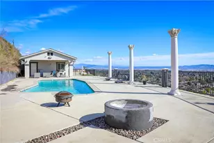 449 Skylark, San Bernardino, CA 92405 - Photo 41