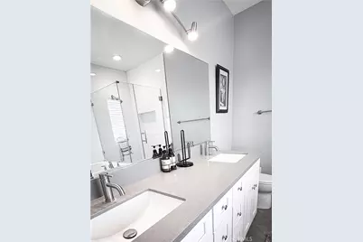 449 Skylark, San Bernardino, CA 92405 - Photo 25