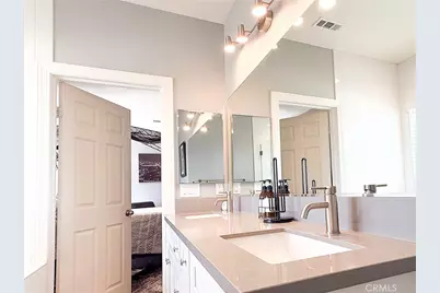 449 Skylark, San Bernardino, CA 92405 - Photo 31