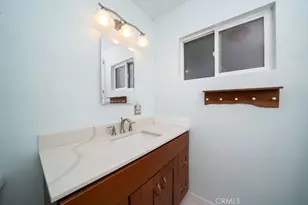 13708 Judah Ave, Hawthorne, CA 90250 - Photo 19