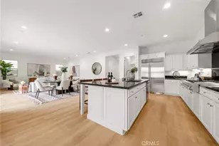 21219 Currant Ct, Chatsworth, CA 91311 - Photo 9