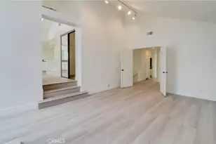 27 Earlymorn, Irvine, CA 92614 - Photo 19