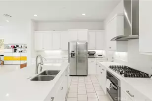 107 Terrapin, Irvine, CA 92618 - Photo 7