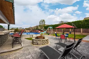 221 E, Norco, CA 92860 - Photo 25